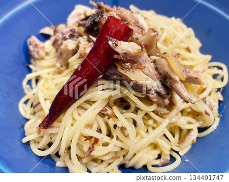 Sardine jajillo peperoncino 134491747