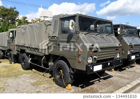 Type 73 medium truck 134491810