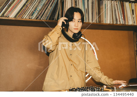 young male DJ 134495440