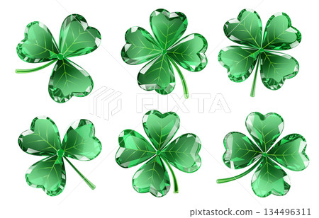 Shamrocks with sparkle. 134496311
