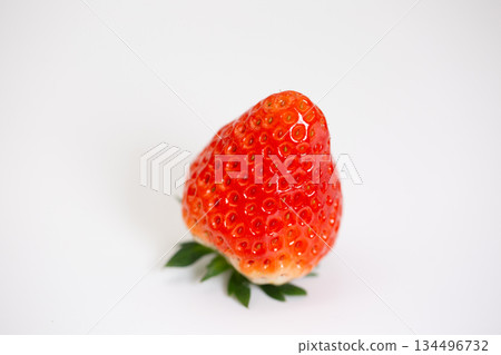 Strawberry  134496732