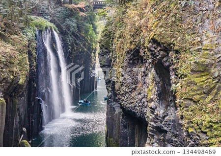 Manai Falls cascading down into Takachiho Gorge, the land of myth 134498469