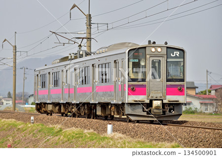 大王本線，宇後飯塚大久保，JR東日本，701系0系，N103組（秋田） 134500901