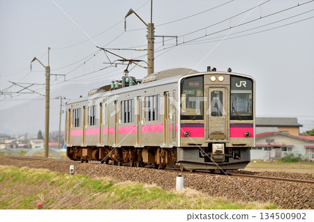 Ou Main Line, Ugo-Iizuka-Okubo, JR East, 701 series 0 series, N33 formation (Akita) 134500902