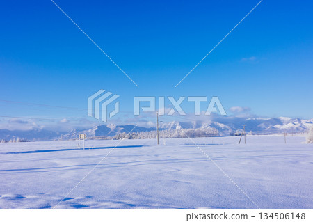 藍天和多雪的領域 藍天和多雪的領域 134506148