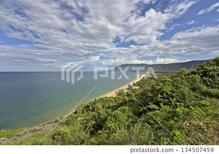 View on the East coast of Australia from Lex lookout 134507459