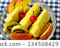 Pineapple platter 134508429