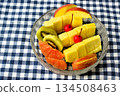 Pineapple platter 134508463