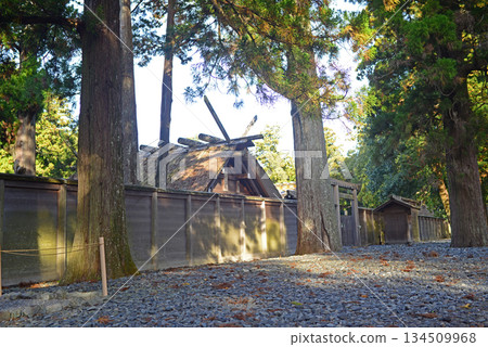 Ise Grand Shrine Outer Shrine Toyouke Daijingu Torii and Itagaki-3 134509968
