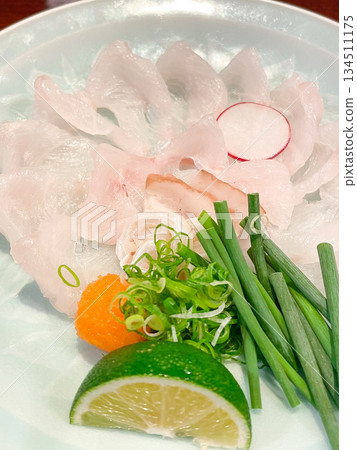 Sashimi of luxury fish, grouper (ara) Sashimi of luxury fish, grouper (ara) 134511175