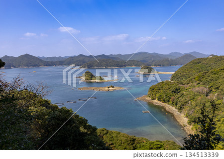 A view of the aquaculture rafts in Wakamatsu Seto in Shinkamigoto Town, Nagasaki Prefecture A view of the aquaculture rafts in Wakamatsu Seto in Shinkamigoto Town, Nagasaki Prefecture 134513339