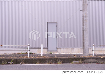 sidewalk by street wall  and  door 134515138