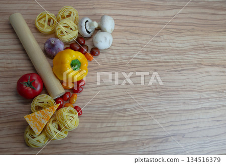 Macaroni nests, sweet yellow peppers, red and yellow tomatoes, mushrooms, marble cheese. Macaroni nests, sweet yellow peppers, red and yellow tomatoes, mushrooms, marble cheese. 134516379