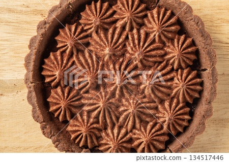 Raw chocolate tart cake 134517446
