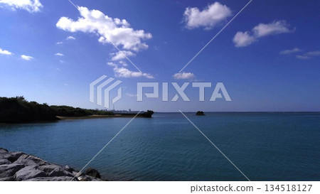 A tropical landscape of blue sea and blue sky at Araha Beach, Okinawa A tropical landscape of blue sea and blue sky at Araha Beach, Okinawa 134518127