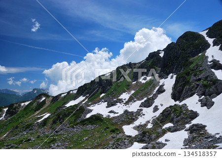 [Mountain scenery] Kurobe Goro Cirque, Northern Alps, Toyama Prefecture 134518357