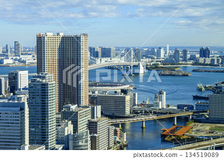 Takanawa Gateway City, Minato-ku, Tokyo New Man Takanawa, 28th floor, from Yamabuki Garden towards Rainbow Bridge 134519089