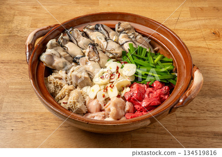 牡蠣火鍋 134519816
