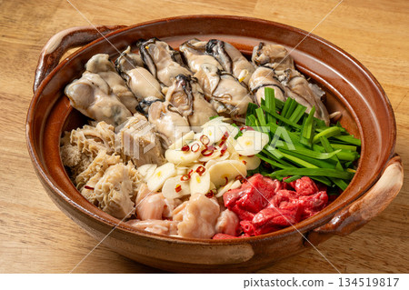 牡蠣火鍋 134519817