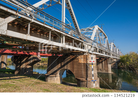 京都市桂川上的東海道線鐵路橋 京都市桂川上的東海道線鐵路橋 134521219