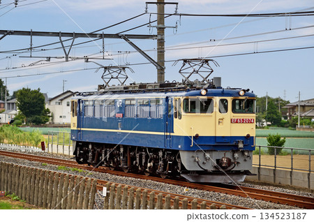 高崎線，岡部深谷，JR 貨運，EF65-2074（新鶴見） 134523187