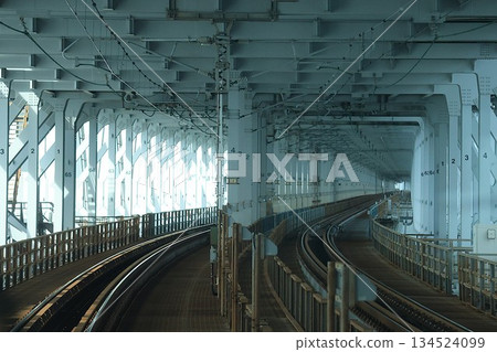 [JR西日本/JR四國] 223系列快速「海洋班輪」的窗外景色（瀨戶內大橋線：坂出至兒島） 134524099