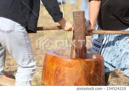 Making mochi Making mochi 134524228