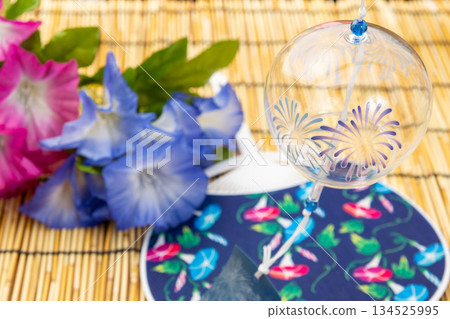 Wind chimes, fans, and morning glories create the image of summer in Japan 134525995