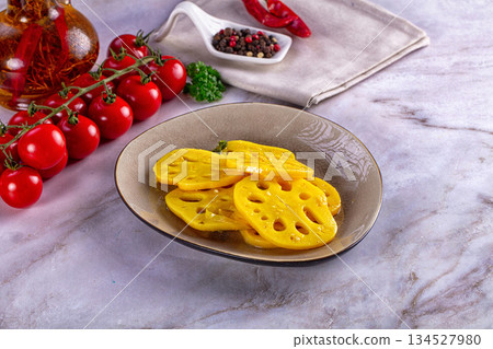 Marinated piclked lotus root slices 134527980