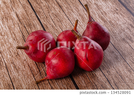 Sweet fresh ripe Red Pear Sweet fresh ripe Red Pear 134528091