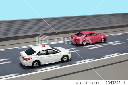 違反道路交通法規－便衣警車照片 134529244