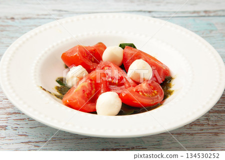 Caprese Caprese 134530252