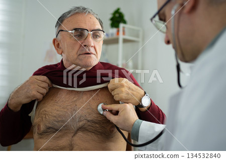 Health checkup reveals heart concerns in an elderly patient Health checkup reveals heart concerns in an elderly patient 134532840