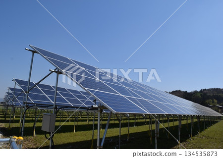 太陽能電池板自然能源 134535873