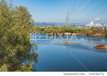 Winter scenery of the Katsura River, Kyoto City Winter scenery of the Katsura River, Kyoto City 134538772