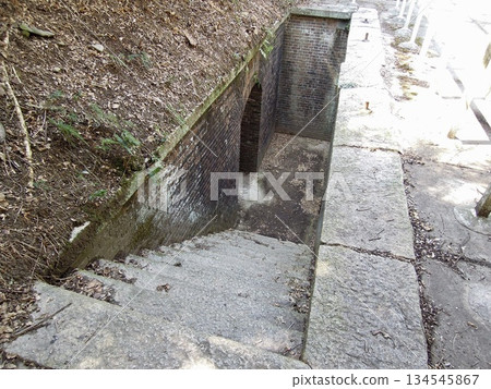 友島,和歌山縣:戰場遺址、日本前軍事要塞和砲台遺址 友島,和歌山縣:戰場遺址、日本前軍事要塞和砲台遺址 134545867
