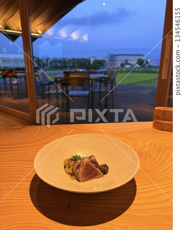 在山形縣莊內町的餐廳享用當地美食 在山形縣莊內町的餐廳享用當地美食 134546155