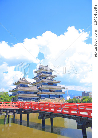 長野縣松本市國寶松本城風景 134546998