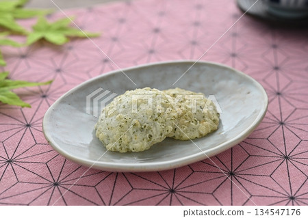 無限膠水 134547176