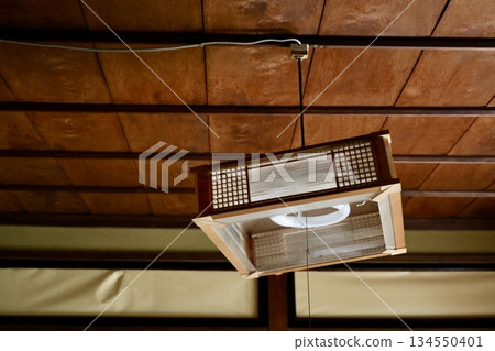 老熒光燈 134550401