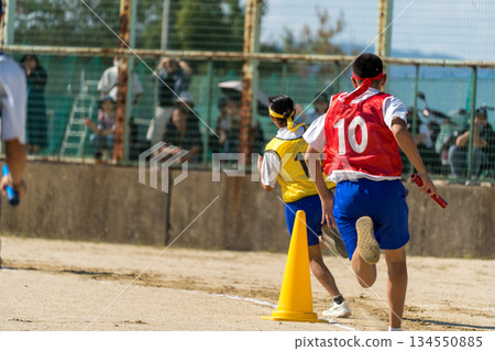 Sports competition relay showdown Sports competition relay showdown 134550885
