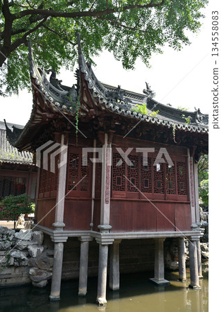 Pavilion in Yuyuan classical Chinese garden in the Old City of Shanghai, built in 1559 during Ming Dynasty in Shanghai, China Pavilion in Yuyuan classical Chinese garden in the Old City of Shanghai, built in 1559 during Ming Dynasty in Shanghai, China 134558083