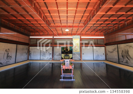 【京都府】建仁寺十一面觀音菩薩像及住持房上的拉門壁畫 134558398