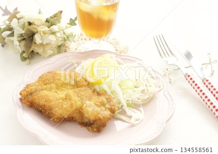 雞排和高麗菜絲 134558561