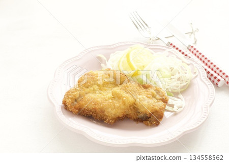 雞排和高麗菜絲 雞排和高麗菜絲 134558562