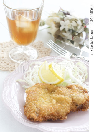 雞排和高麗菜絲 134558563