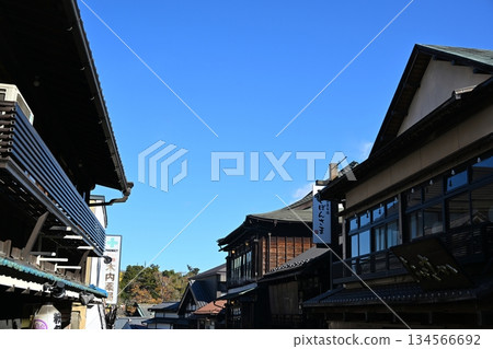 千葉縣成田山神社的秋景 134566692