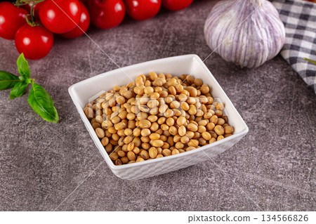 Raw soya beans in the bowl Raw soya beans in the bowl 134566826
