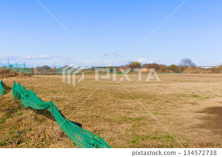 江戶川河岸地面,埼玉縣三里市,2025年12月 江戶川河岸地面,埼玉縣三里市,2025年12月 134572738
