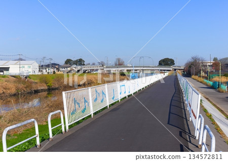 埼玉縣川口市芝川自行車道，2025年12月 134572811